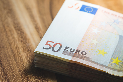 还款期限临近,能否对欠款者提起诉讼?